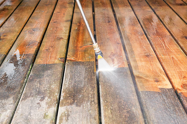 Why Choose Our Certified Pressure Washing Experts for Your Project Needs in Colony Park, PA?